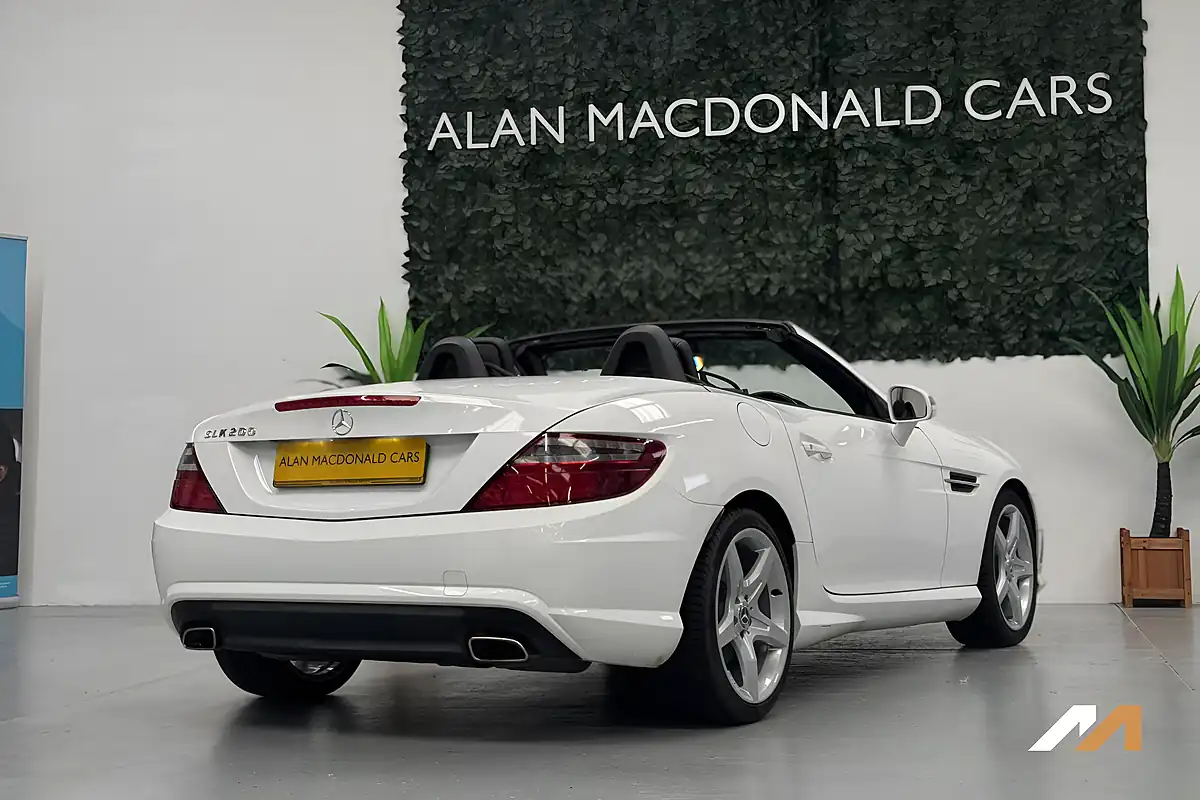 Used 2013 Mercedes-Benz Slk AMG Sport White - Interior and Exterior details 2