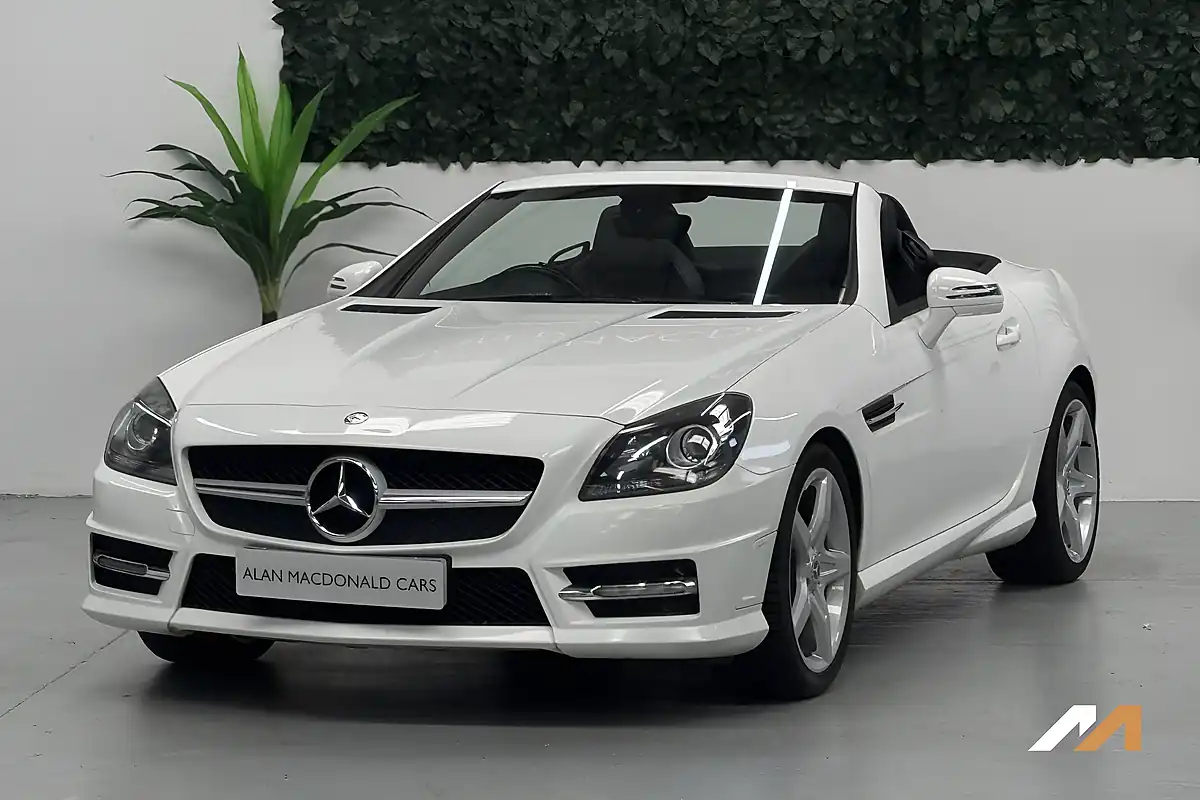 Used 2013 Mercedes-Benz Slk AMG Sport White - Interior and Exterior details 6