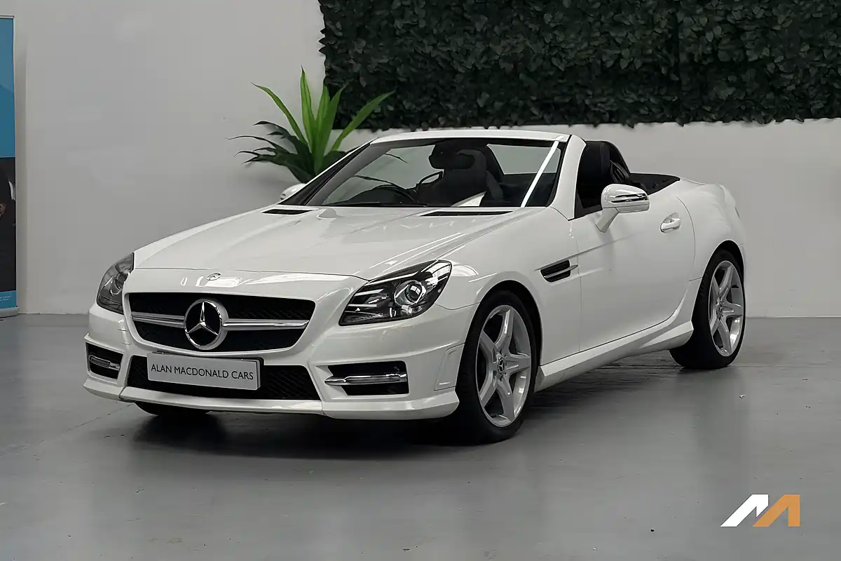Used 2013 Mercedes-Benz Slk AMG Sport White - Interior and Exterior details 7