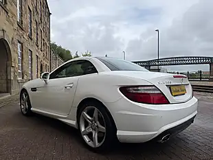 Used 2013 Mercedes-Benz Slk AMG Sport White - Interior and Exterior details 16