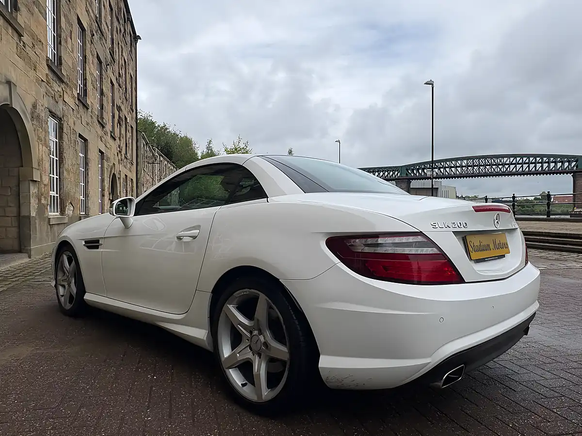 Used 2013 Mercedes-Benz Slk AMG Sport White - Interior and Exterior details 16