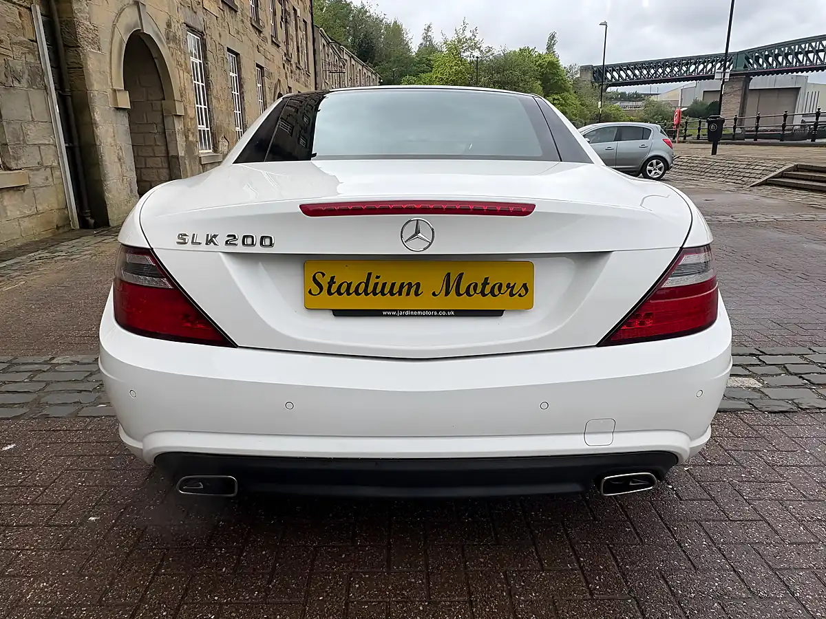 Used 2013 Mercedes-Benz Slk AMG Sport White - Interior and Exterior details 17