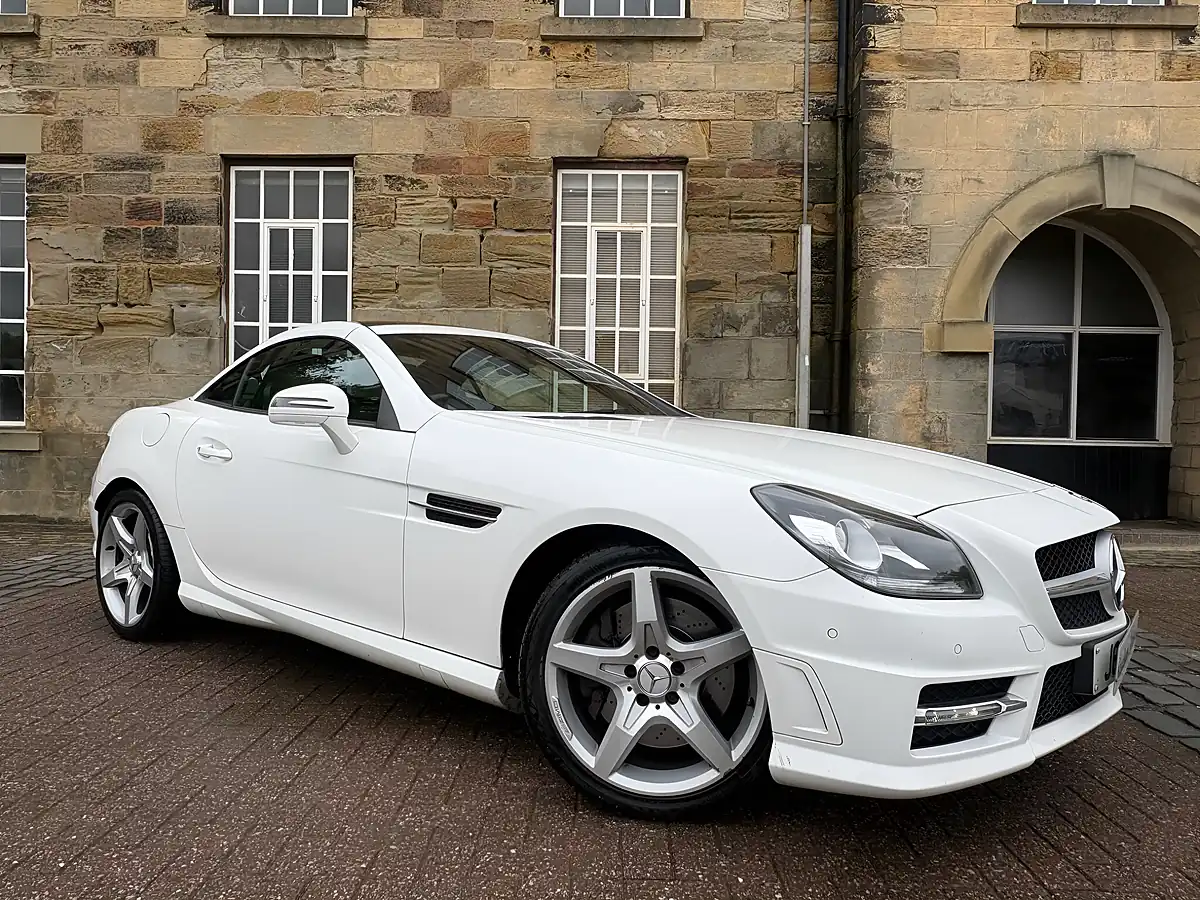 Used 2013 Mercedes-Benz Slk AMG Sport White - Interior and Exterior details 6