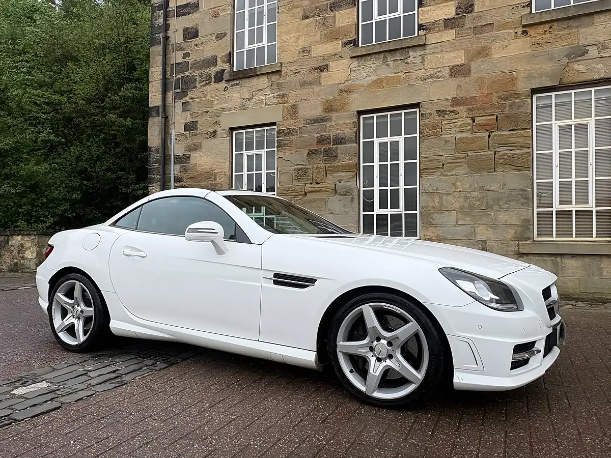 Used 2013 Mercedes-Benz Slk AMG Sport White - Interior and Exterior details 8