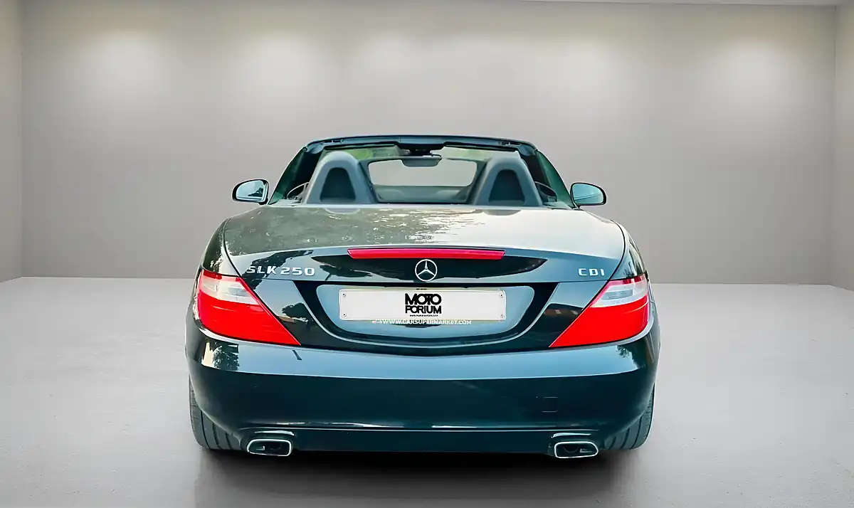 Used 2013 Mercedes-Benz Slk Blueefficiency Black - Interior and Exterior details 15