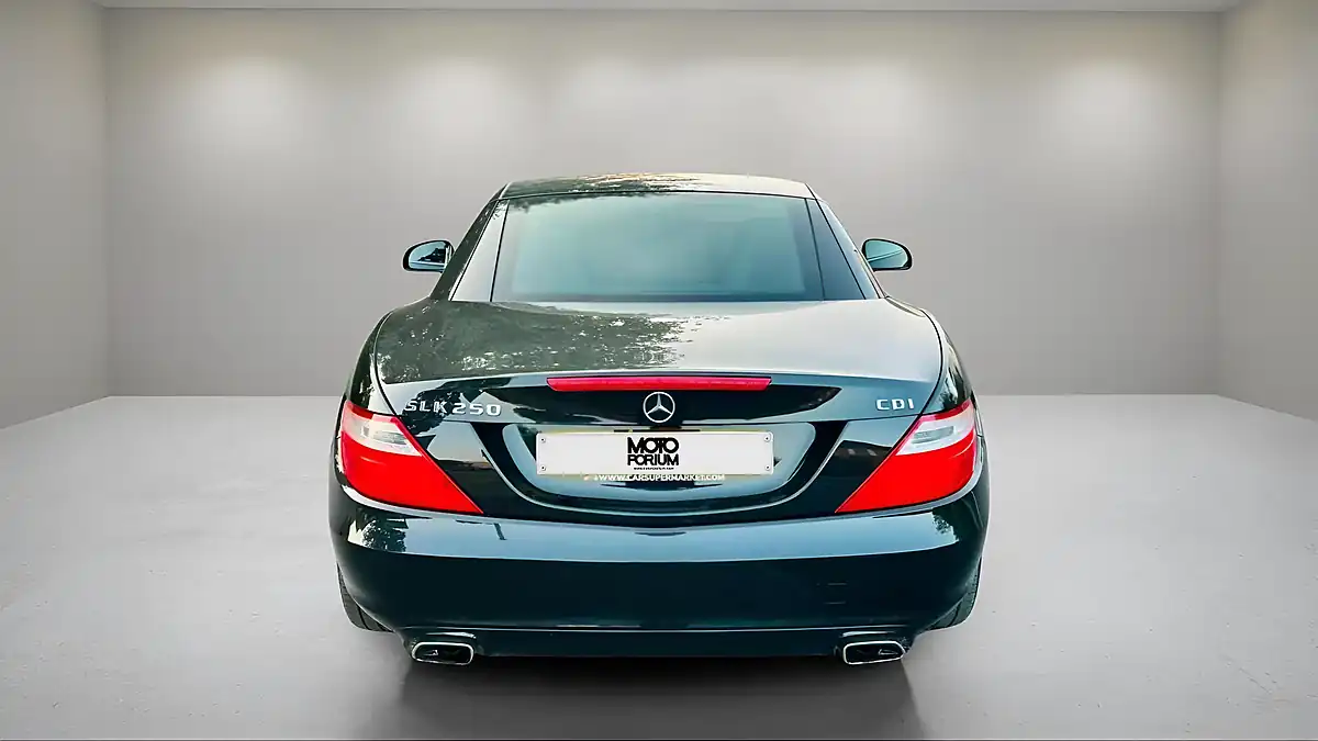 Used 2013 Mercedes-Benz Slk Blueefficiency Black - Interior and Exterior details 16