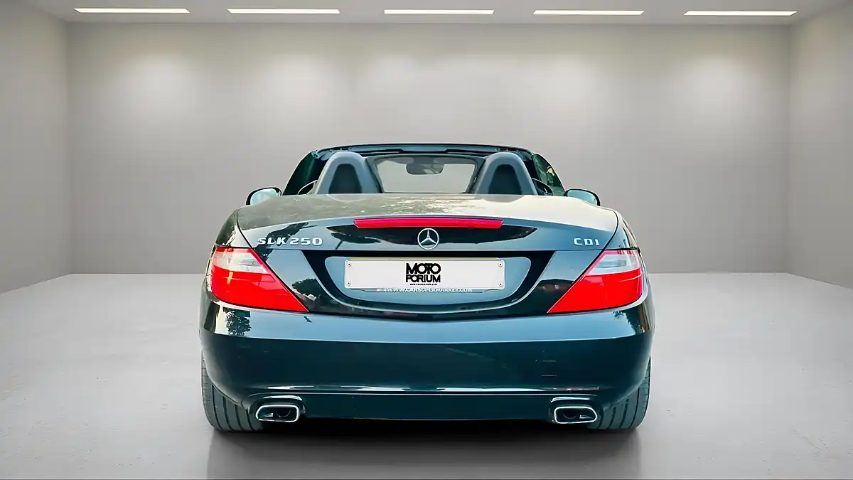 Used 2013 Mercedes-Benz Slk Blueefficiency Black - Interior and Exterior details 19