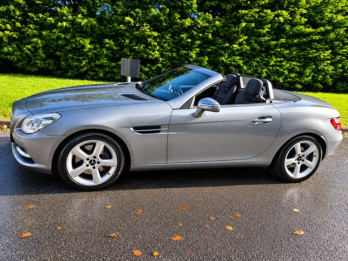 Used 2013 Mercedes-Benz Slk Silver - Interior and Exterior details 7