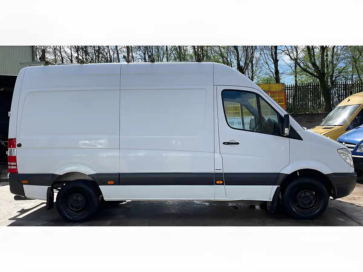 Used 2013 Mercedes-Benz Sprinter Panel Van L2 White - Interior and Exterior details 12