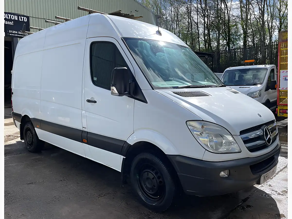 Used 2013 Mercedes-Benz Sprinter Panel Van L2 White - Interior and Exterior details 5