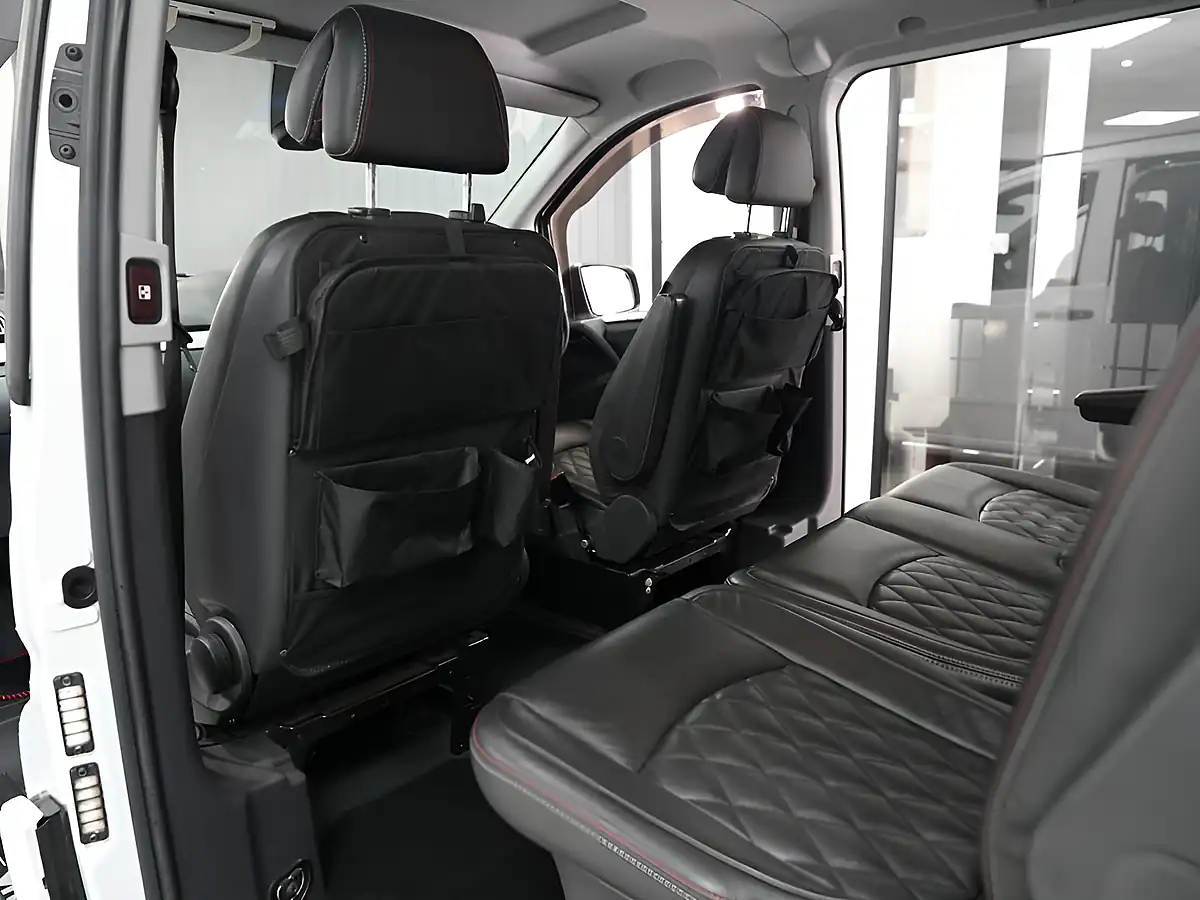 Used 2013 Mercedes-Benz Vito Dualiner Sport White - Interior and Exterior details 12