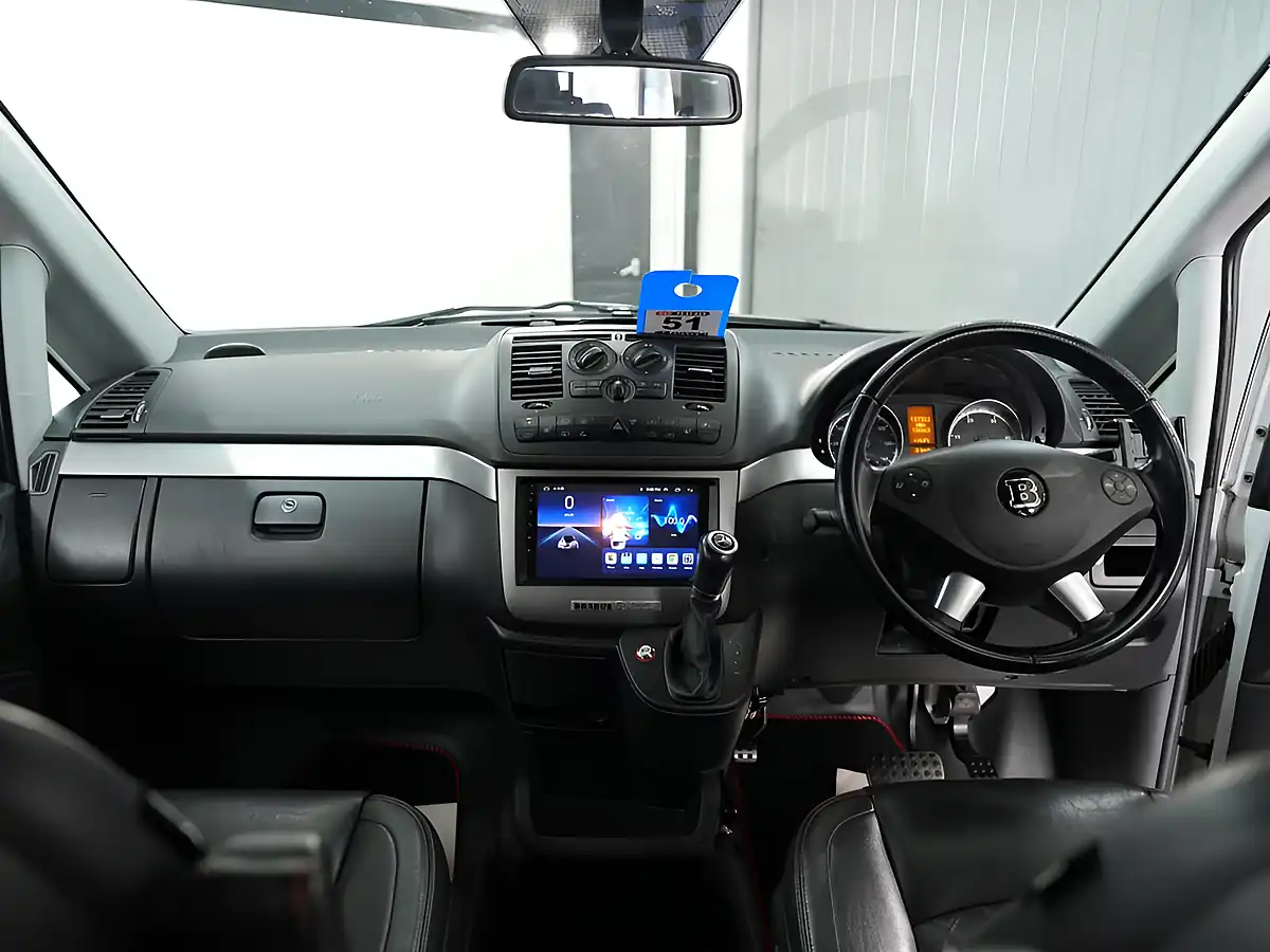 Used 2013 Mercedes-Benz Vito Dualiner Sport White - Interior and Exterior details 13