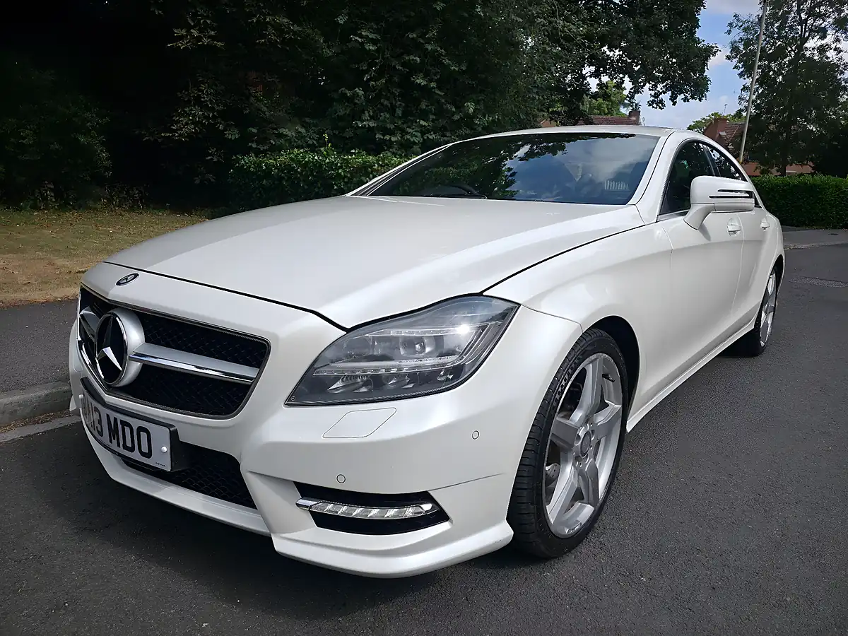 Used 2013 Mercedes Cls AMG Sport White - Interior and Exterior details 3