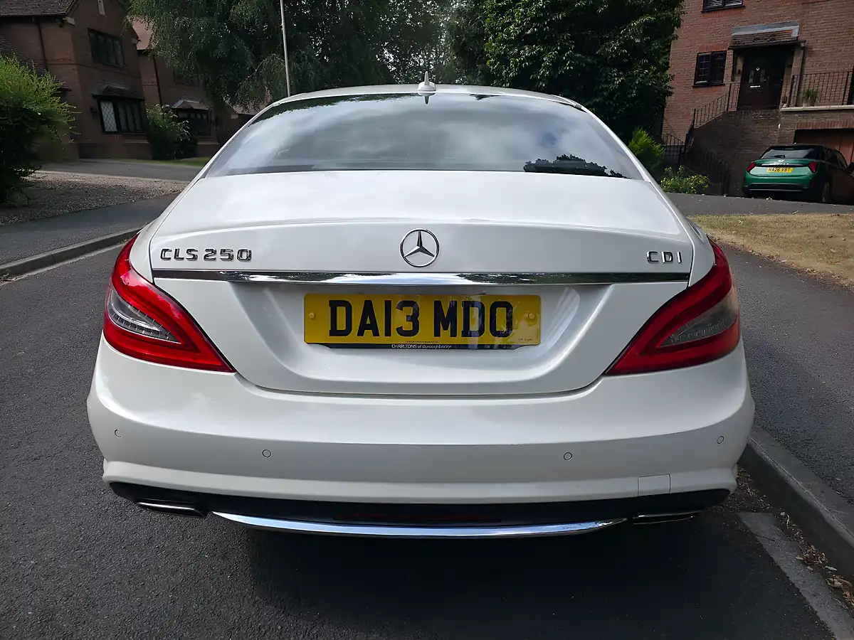 Used 2013 Mercedes Cls AMG Sport White - Interior and Exterior details 7
