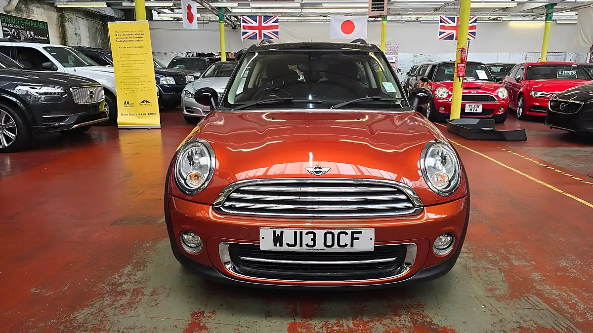 Used 2013 MINI Clubman Cooper Orange - Interior and Exterior details 20