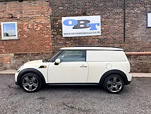 Used 2013 MINI Clubvan Clubvan Cooper White - Interior and Exterior details 4