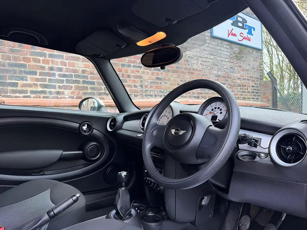 Used 2013 MINI Clubvan Clubvan Cooper White - Interior and Exterior details 8