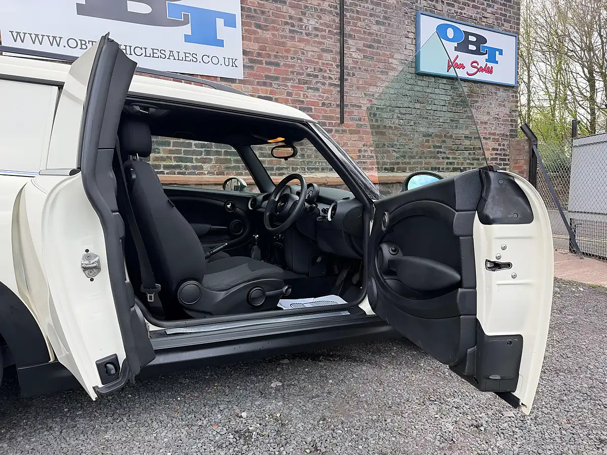 Used 2013 MINI Clubvan Clubvan Cooper White - Interior and Exterior details 9