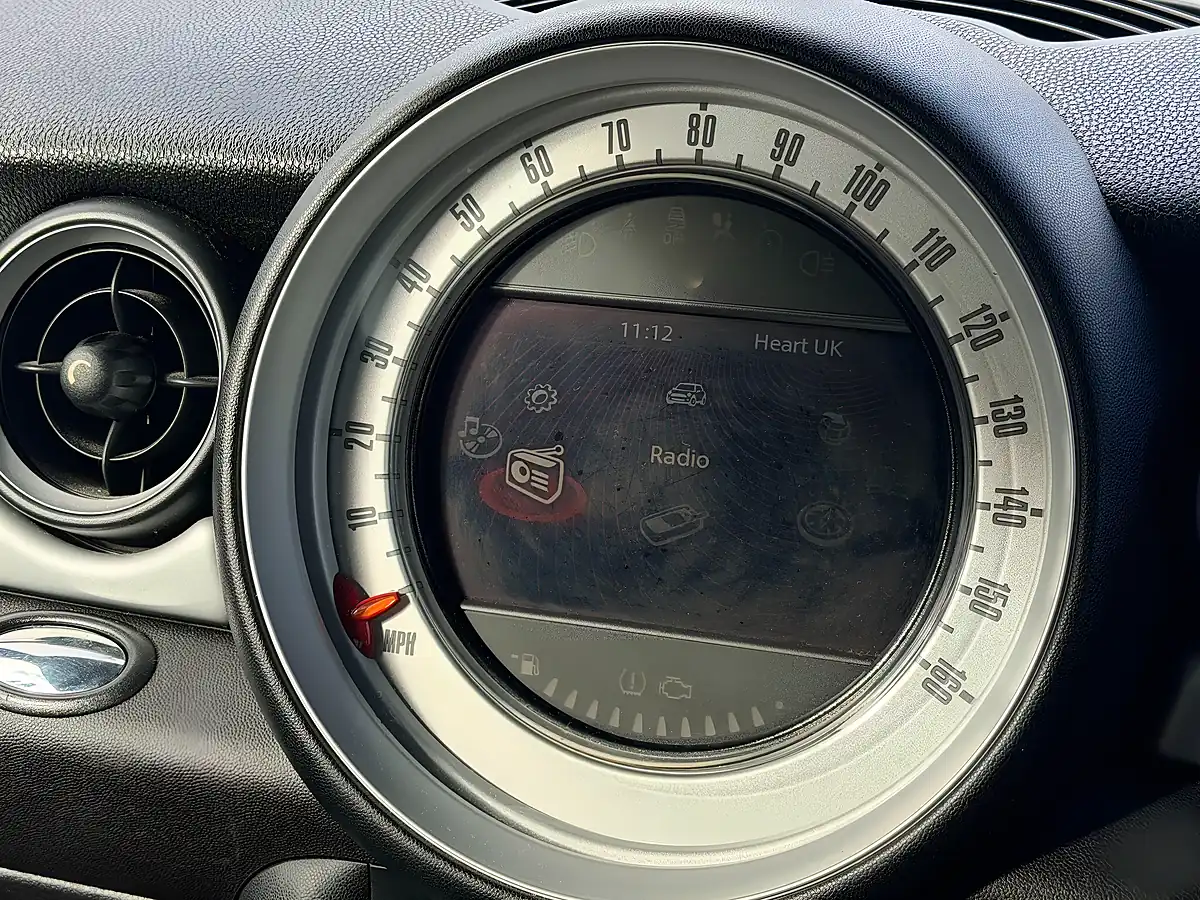 Used 2013 MINI Clubvan Cooper White - Interior and Exterior details 13