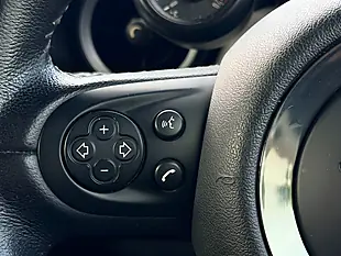 Used 2013 MINI Clubvan Cooper White - Interior and Exterior details 19