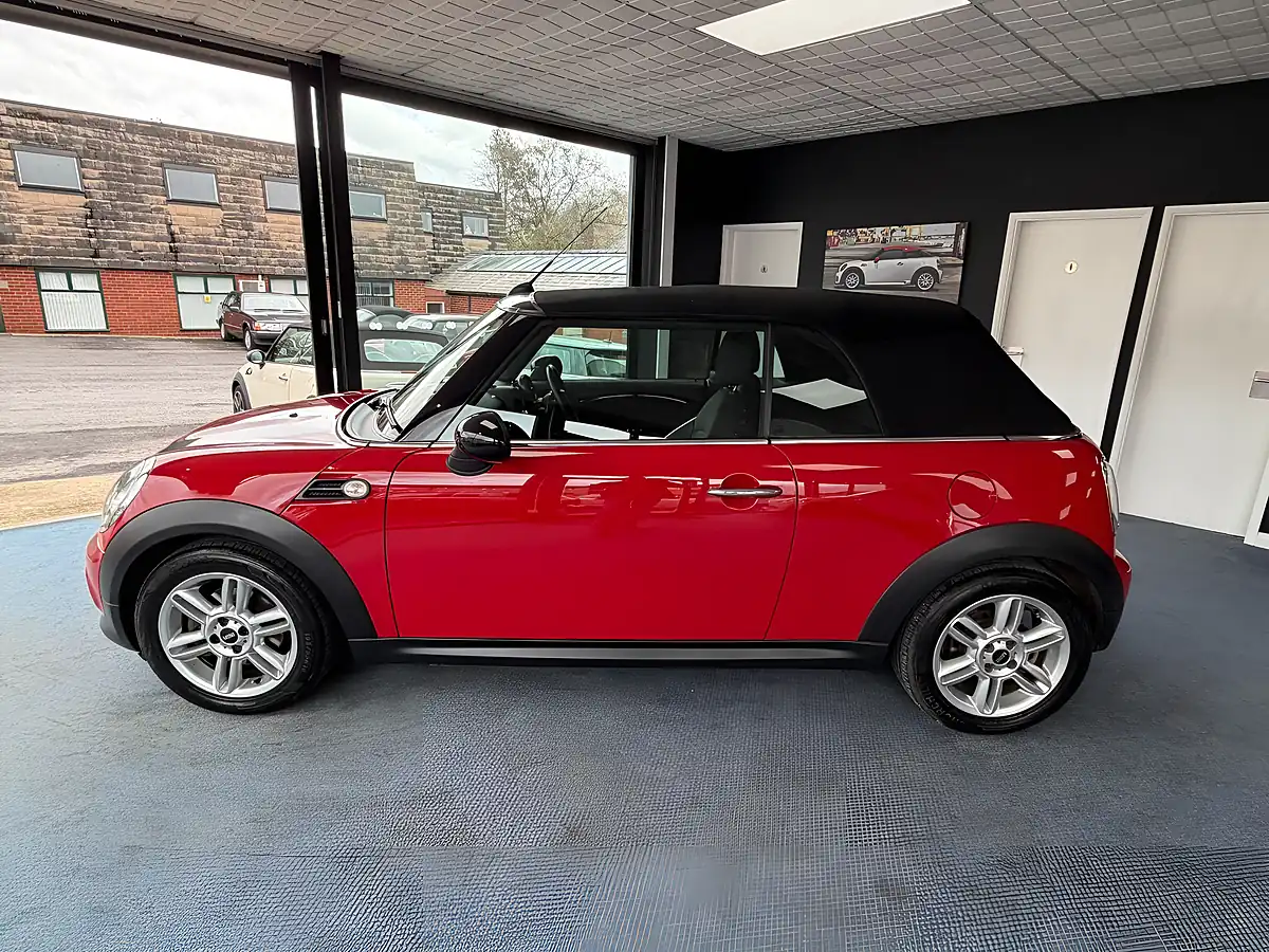Used 2013 MINI Convertible Cooper Red - Interior and Exterior details 10