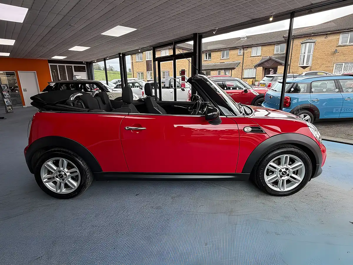Used 2013 MINI Convertible Cooper Red - Interior and Exterior details 2