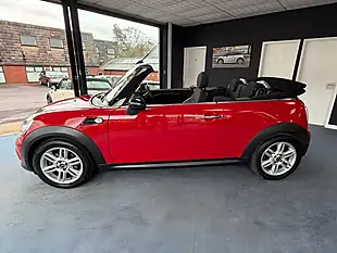 Used 2013 MINI Convertible Cooper Red - Interior and Exterior details 9