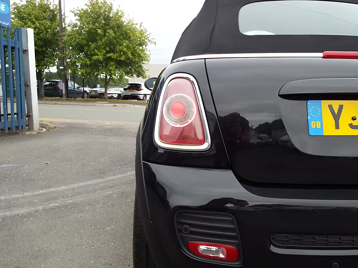 Used 2013 MINI Convertible Cooper S Black - Interior and Exterior details 19