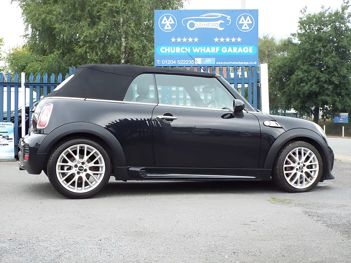 Used 2013 MINI Convertible Cooper S Black - Interior and Exterior details 20
