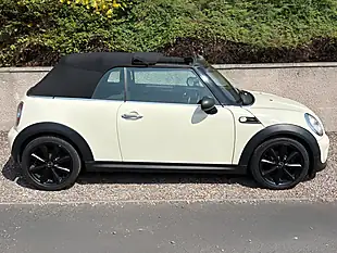 Used 2013 MINI Convertible Cooper White - Interior and Exterior details 4