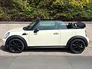 Used 2013 MINI Convertible Cooper White - Interior and Exterior details 5