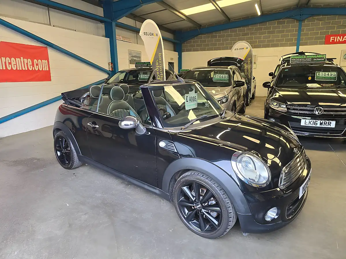 Used 2013 MINI Convertible One Black - Interior and Exterior details 7