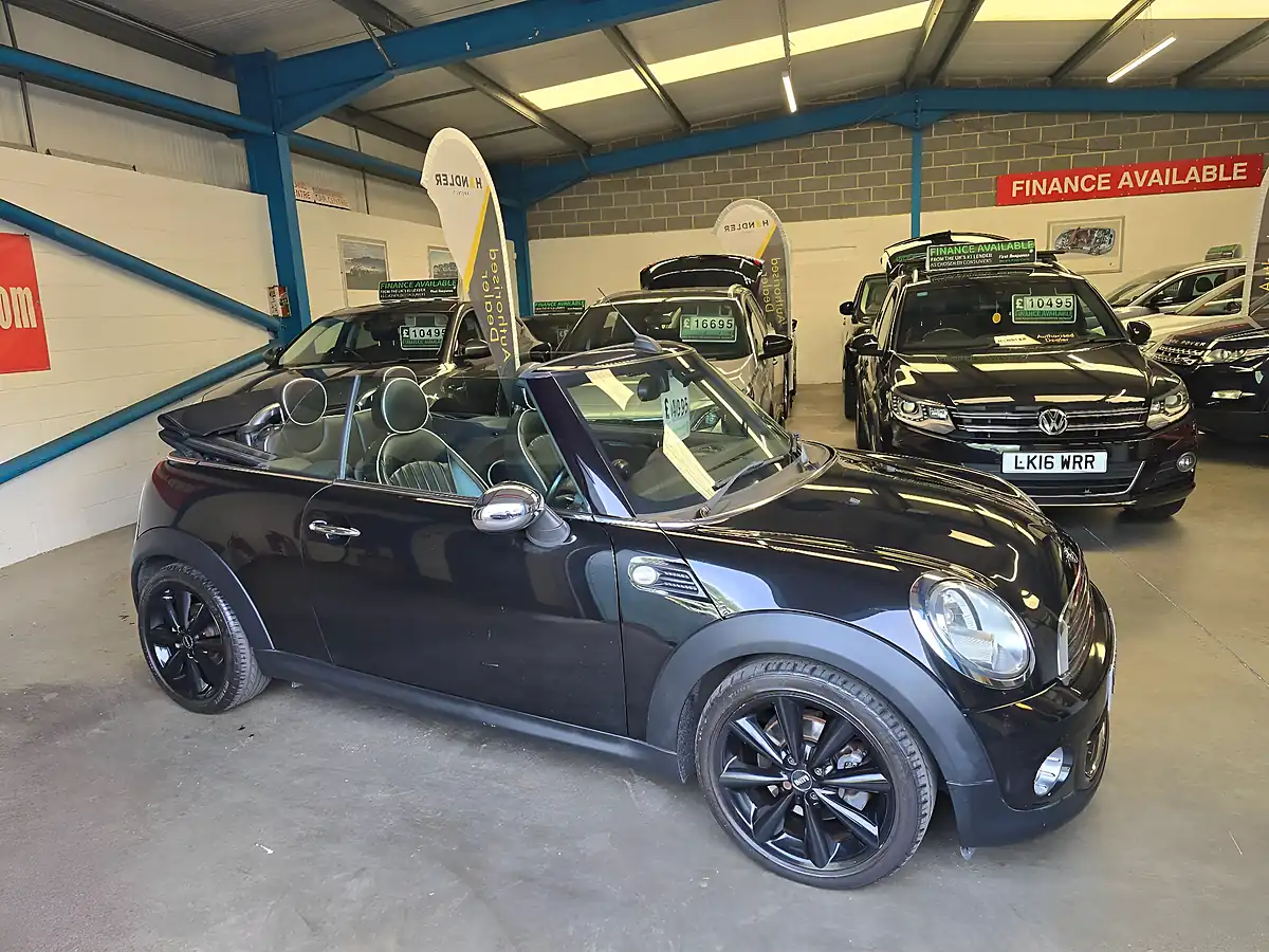 Used 2013 MINI Convertible One Black - Interior and Exterior details 9