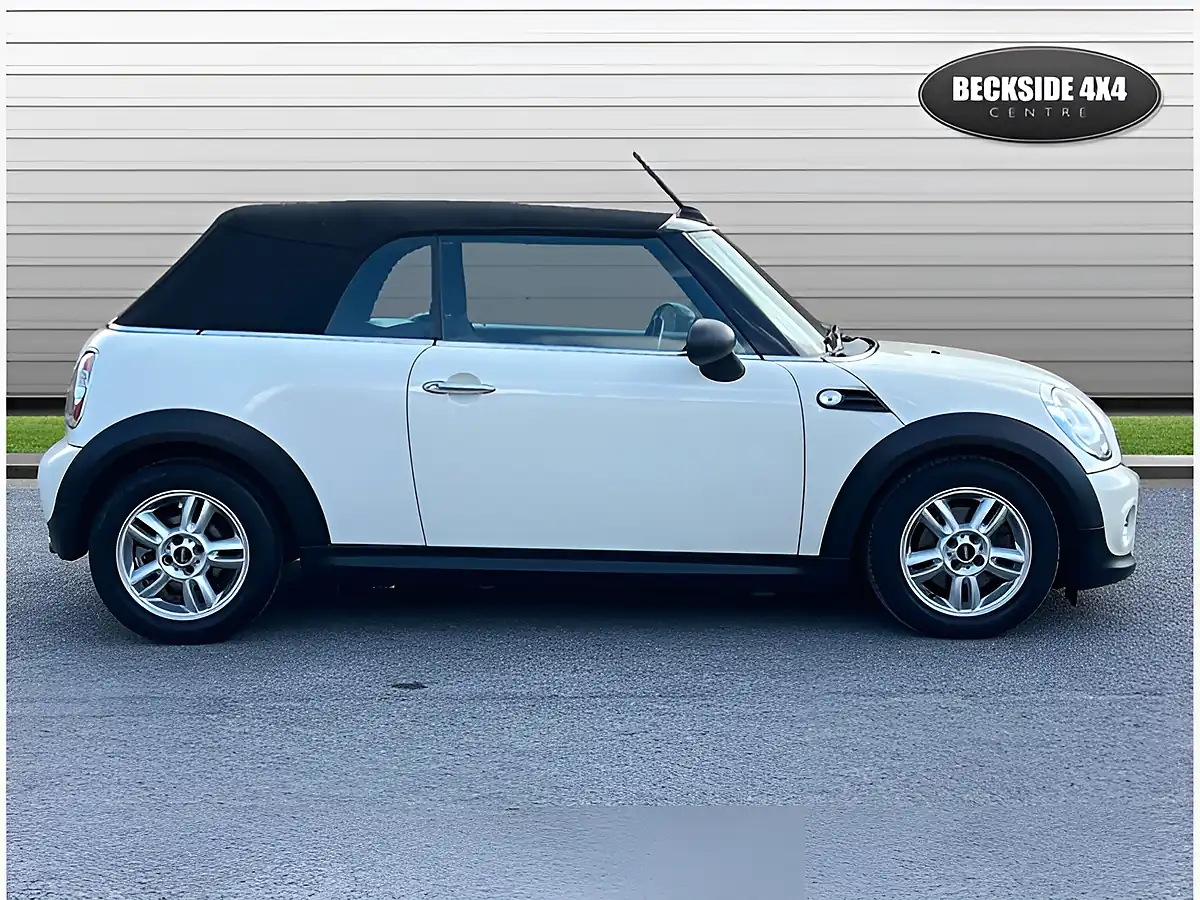 Used 2013 MINI Convertible One Pepper White - Interior and Exterior details 2