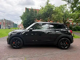 Used 2013 MINI Cooper Cooper S Black - Interior and Exterior details 7