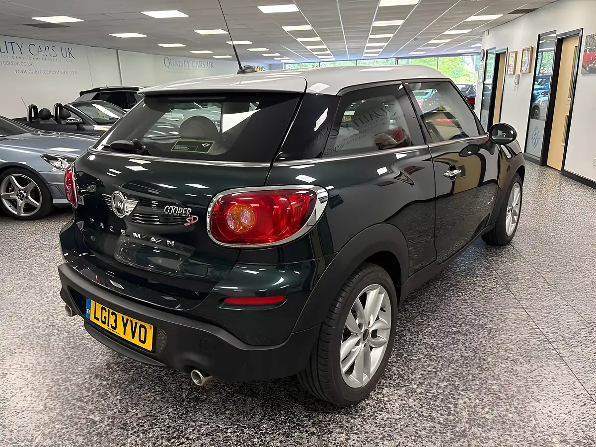 Used 2013 MINI Cooper Paceman Green - Interior and Exterior details 11