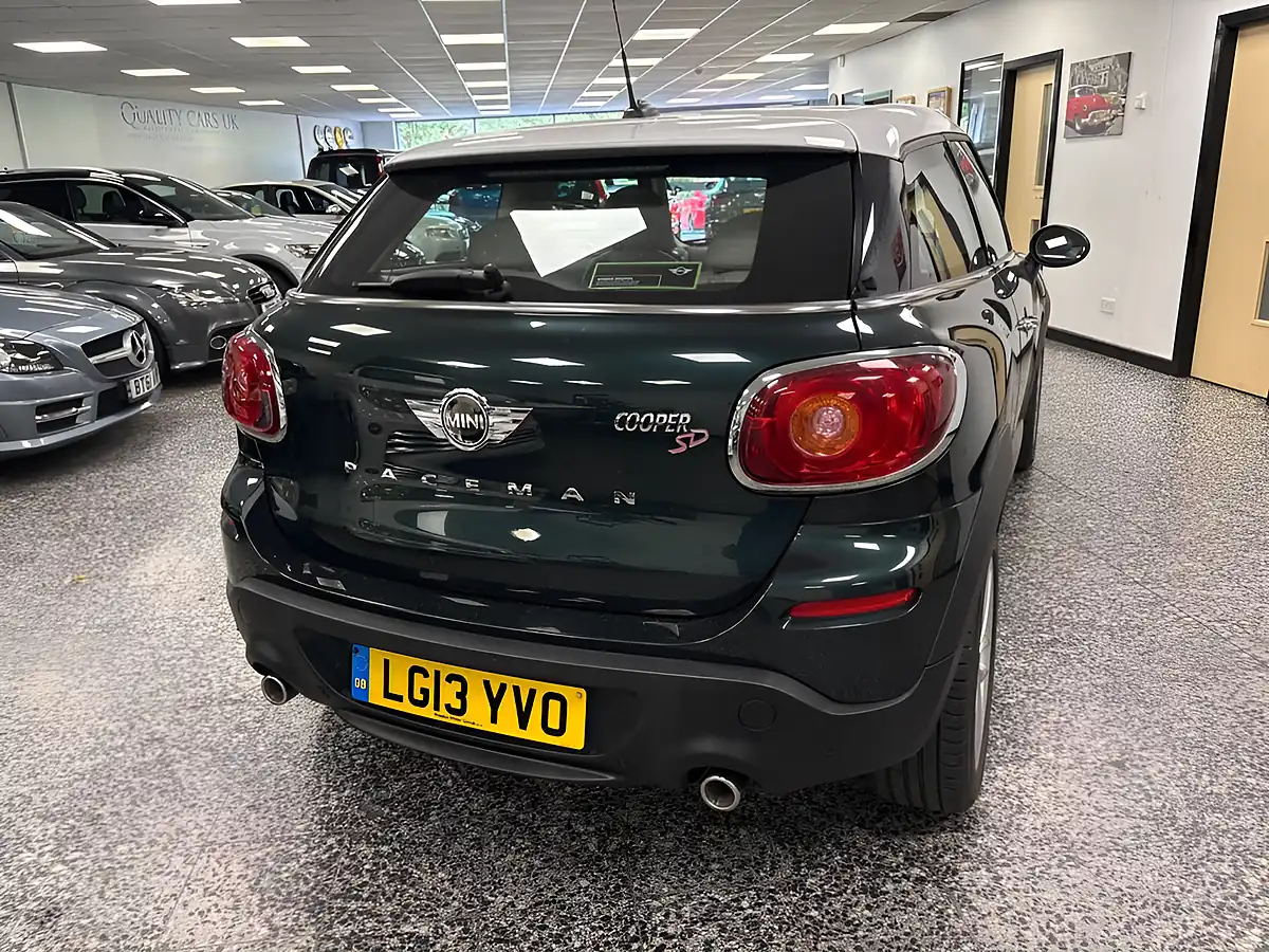 Used 2013 MINI Cooper Paceman Green - Interior and Exterior details 12