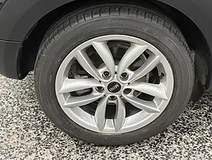 Used 2013 MINI Cooper Paceman Green - Interior and Exterior details 16