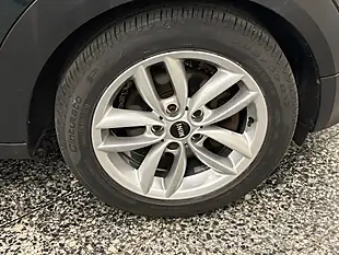 Used 2013 MINI Cooper Paceman Green - Interior and Exterior details 17