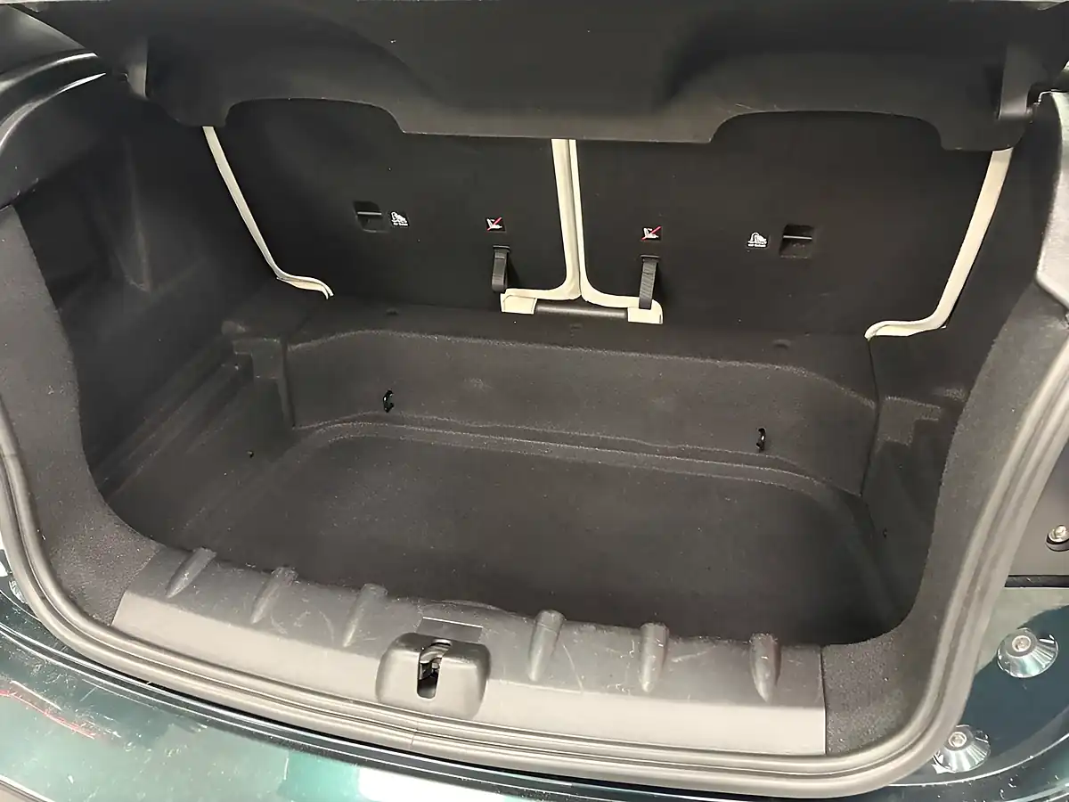 Used 2013 MINI Cooper Paceman Green - Interior and Exterior details 18
