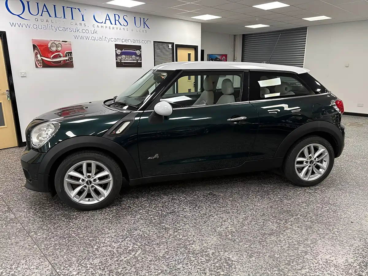 Used 2013 MINI Cooper Paceman Green - Interior and Exterior details 3