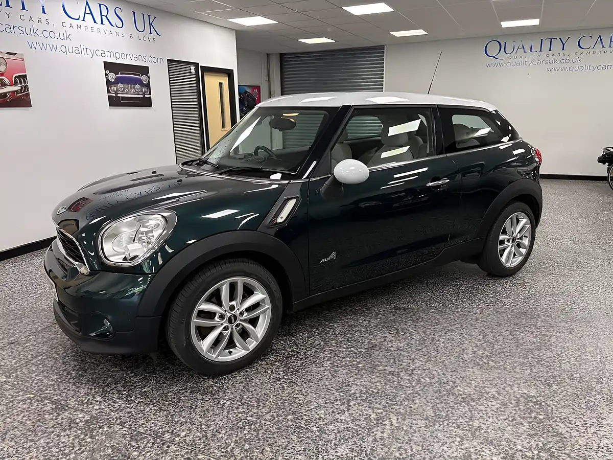 Used 2013 MINI Cooper Paceman Green - Interior and Exterior details 4