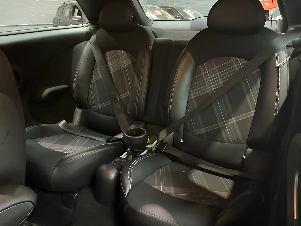 Used 2013 MINI Cooper Paceman Silver - Interior and Exterior details 12