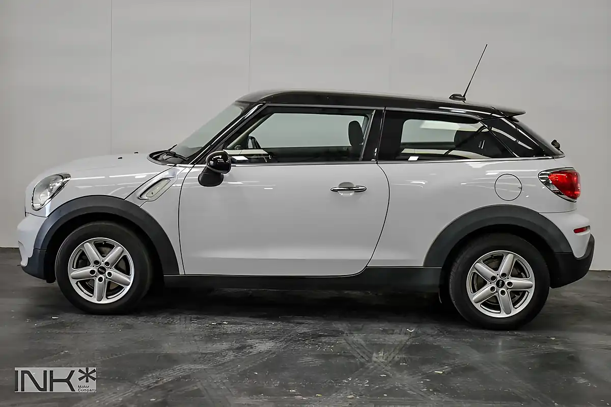 Used 2013 MINI Cooper Paceman White - Interior and Exterior details 2
