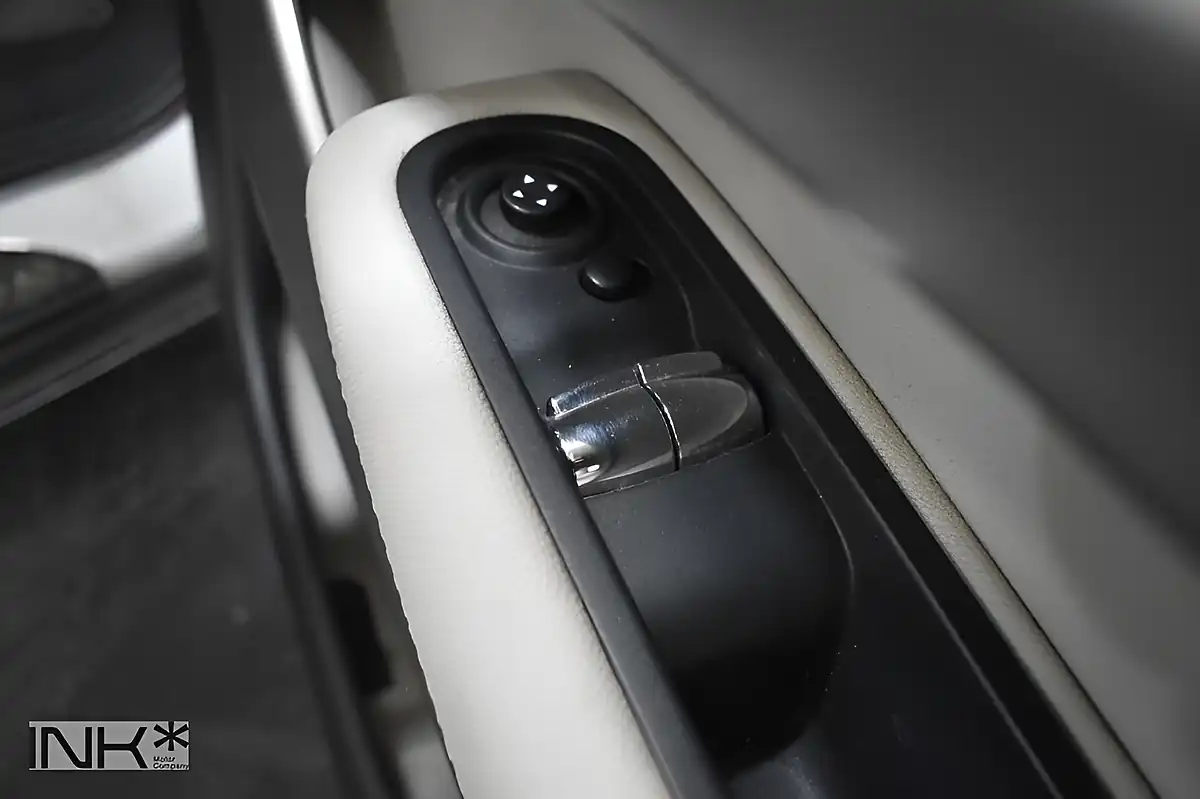 Used 2013 MINI Cooper Paceman White - Interior and Exterior details 20