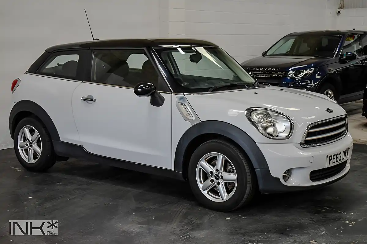 Used 2013 MINI Cooper Paceman White - Interior and Exterior details 3