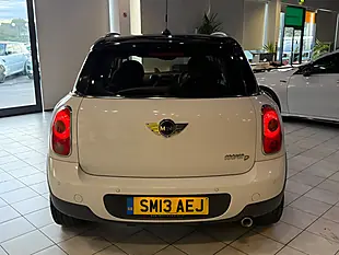 Used 2013 MINI Countryman ALL4 White - Interior and Exterior details 10