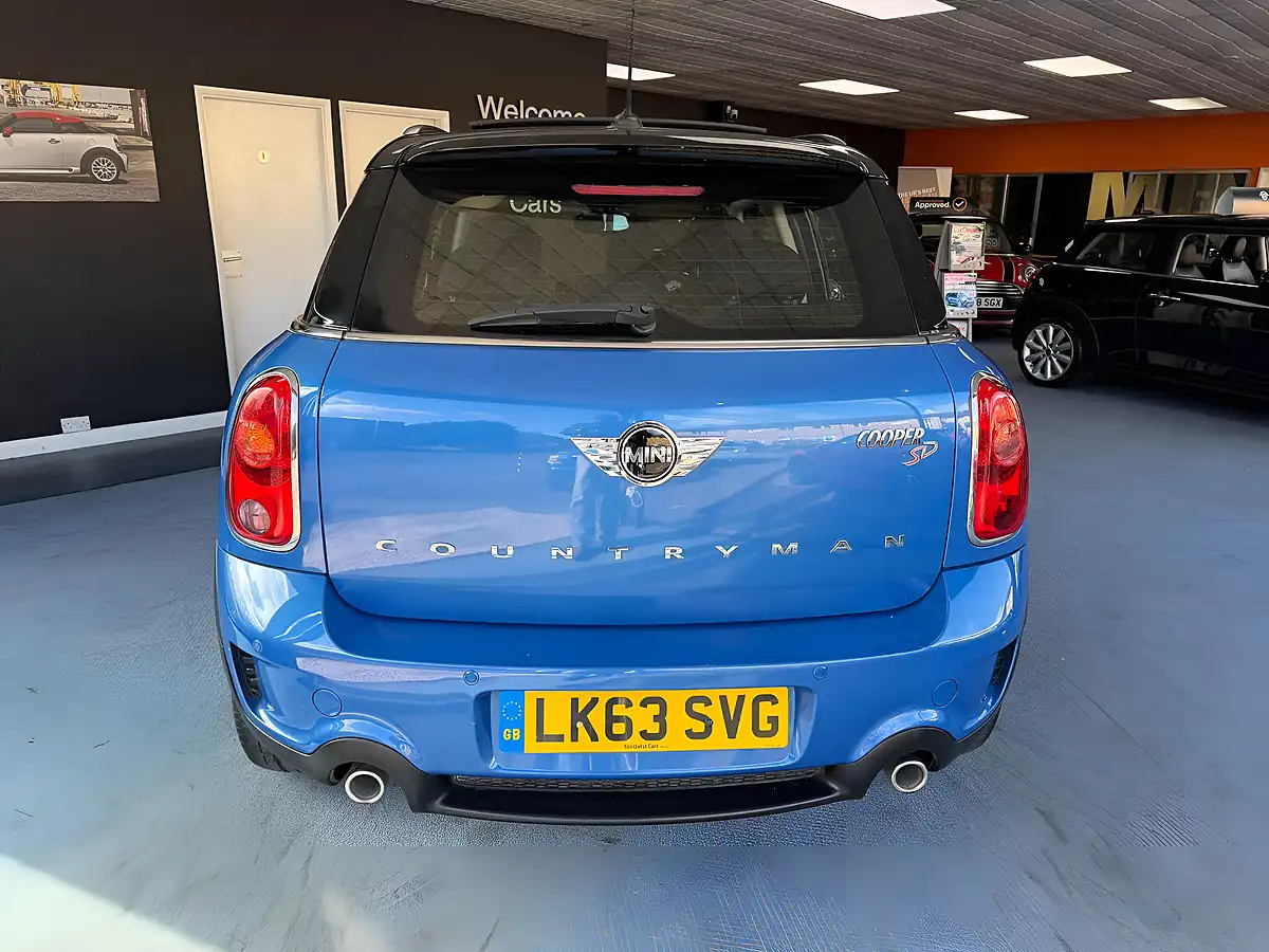 Used 2013 MINI Countryman Cooper ALL4 Blue - Interior and Exterior details 8
