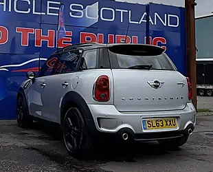 Used 2013 MINI Countryman Cooper ALL4 Silver - Interior and Exterior details 12