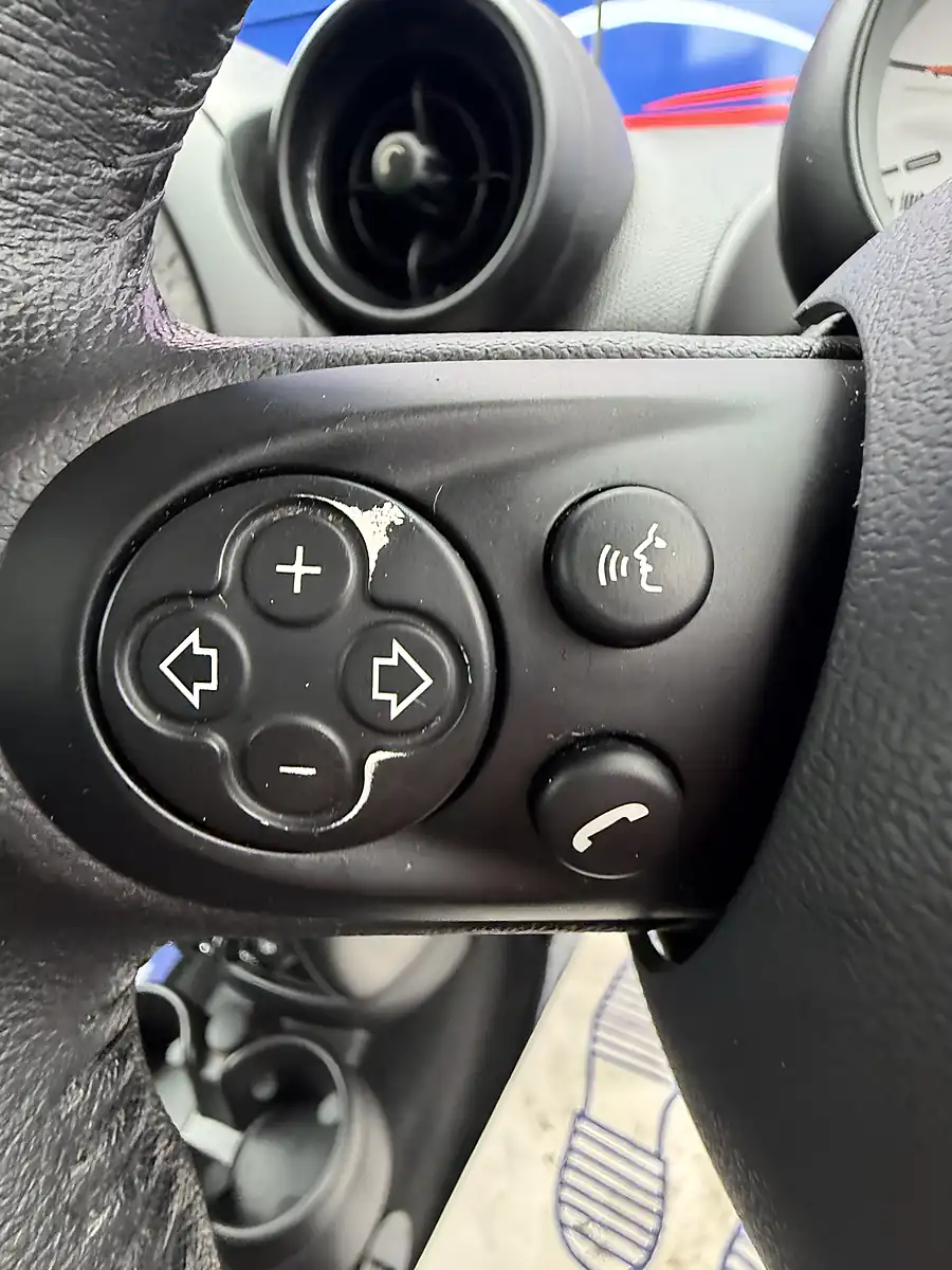 Used 2013 MINI Countryman Cooper ALL4 Silver - Interior and Exterior details 18